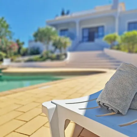 Casa Vitoria Villa