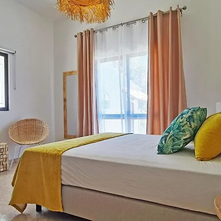 Casa Vitoria Villa *