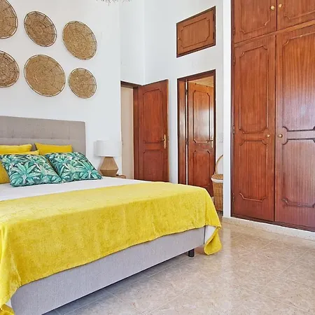 Casa Vitoria Pera